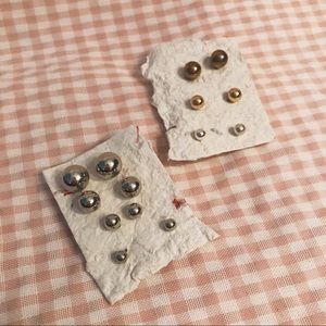 Set of 7 pairs of earrings